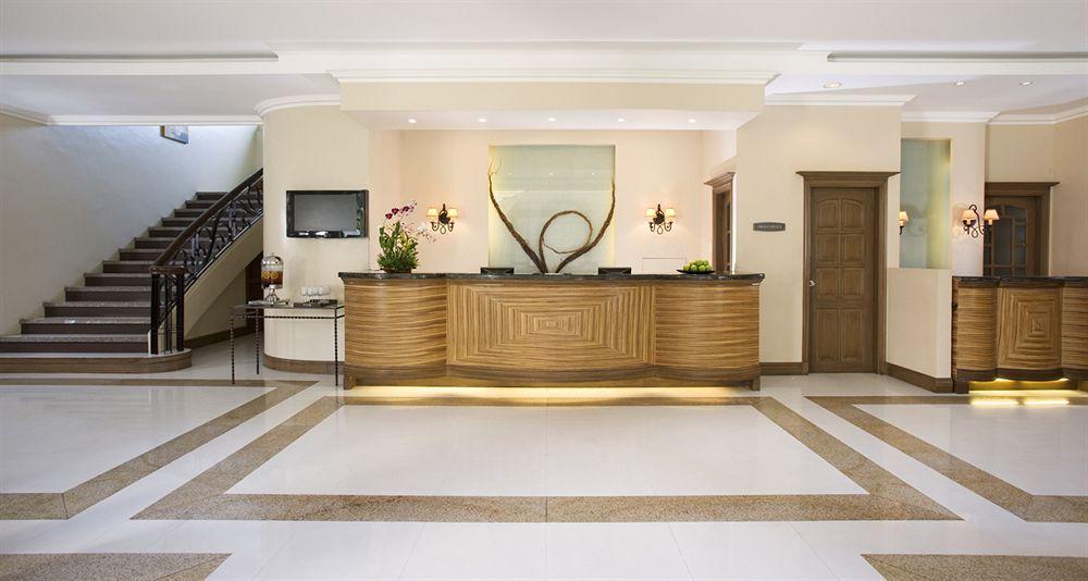 Hotel Venezia Legazpi Luaran gambar