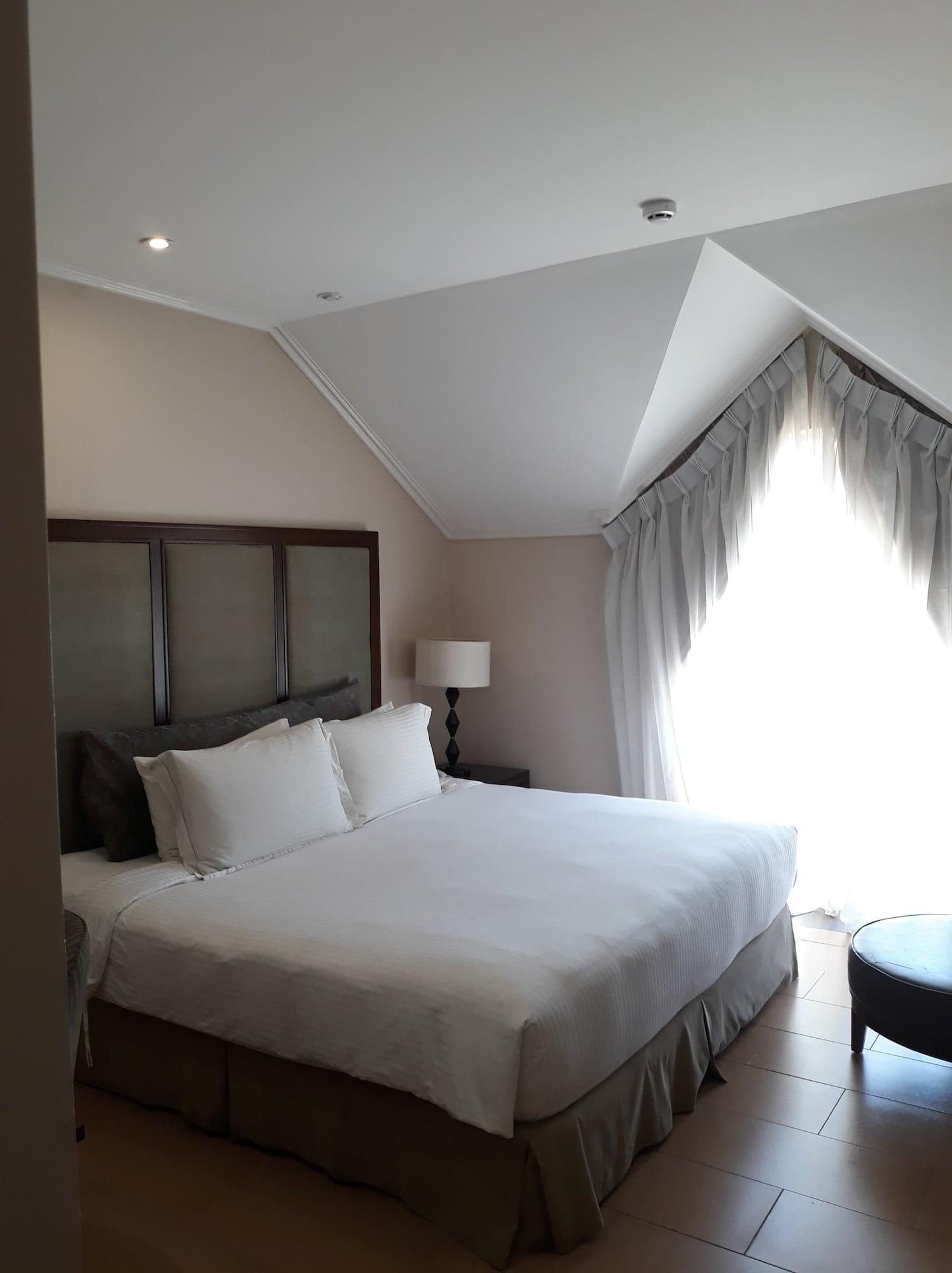 Hotel Venezia Legazpi Luaran gambar