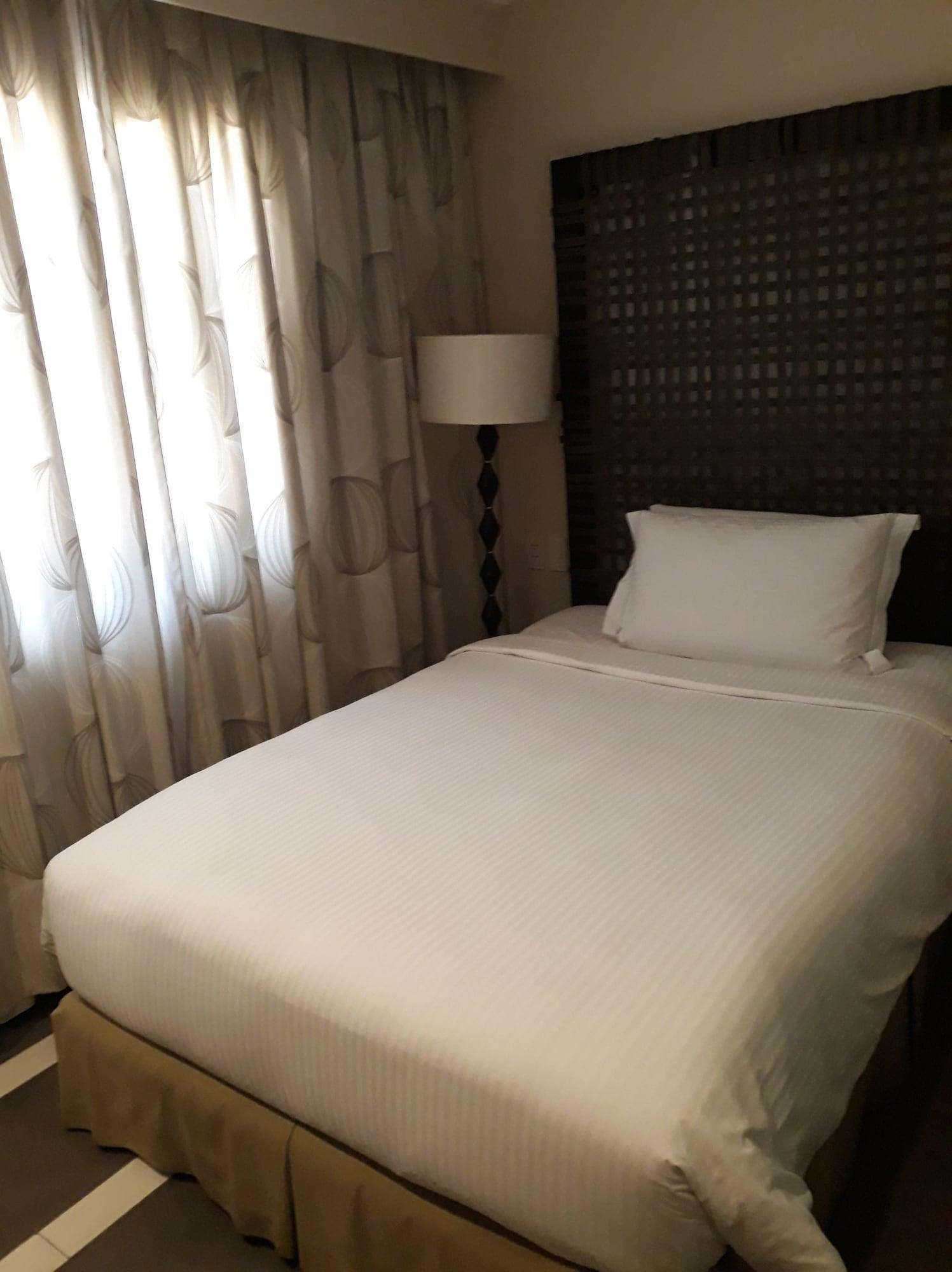 Hotel Venezia Legazpi Luaran gambar