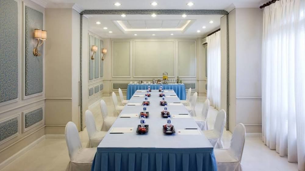 Hotel Venezia Legazpi Luaran gambar