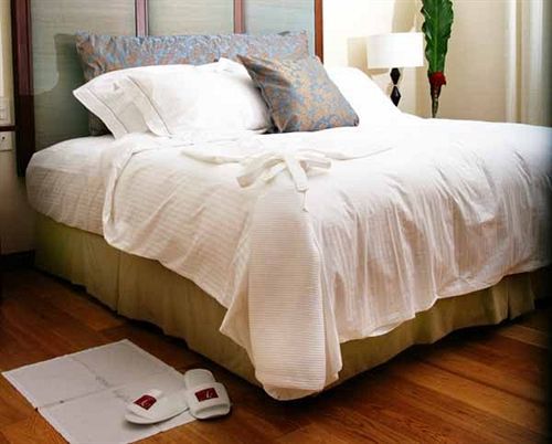 Hotel Venezia Legazpi Luaran gambar